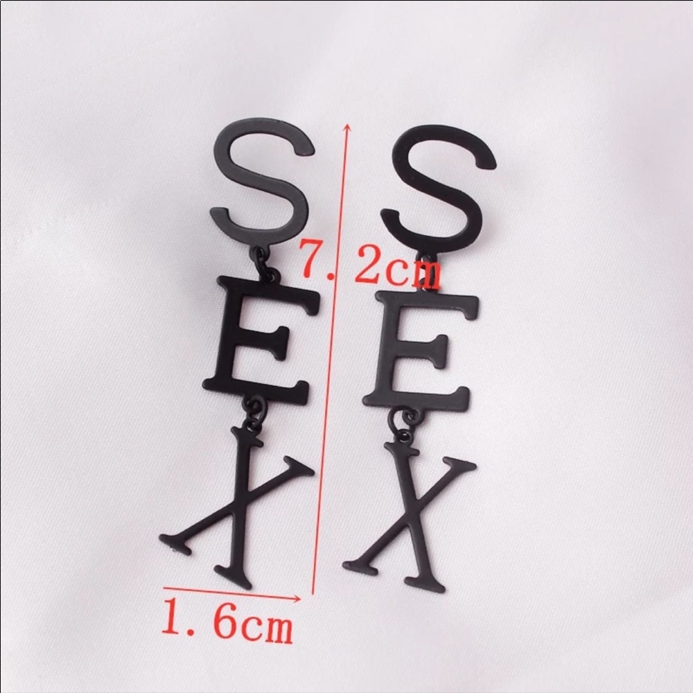 NEW RED LETTER SEX LONG EARRINGS - Picture 4 of 4